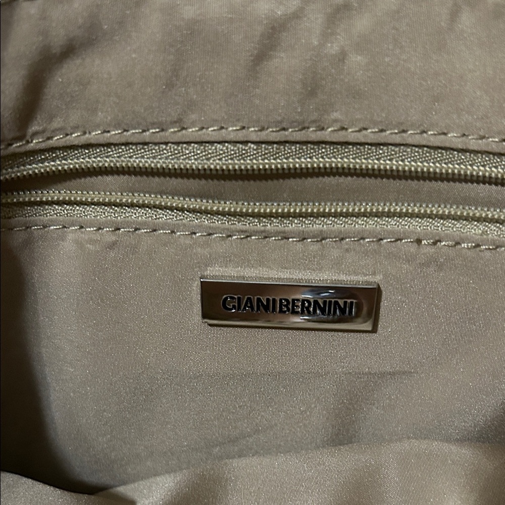 Giani Bernini Red and Tan Tote Bag - Picture 2 of 4